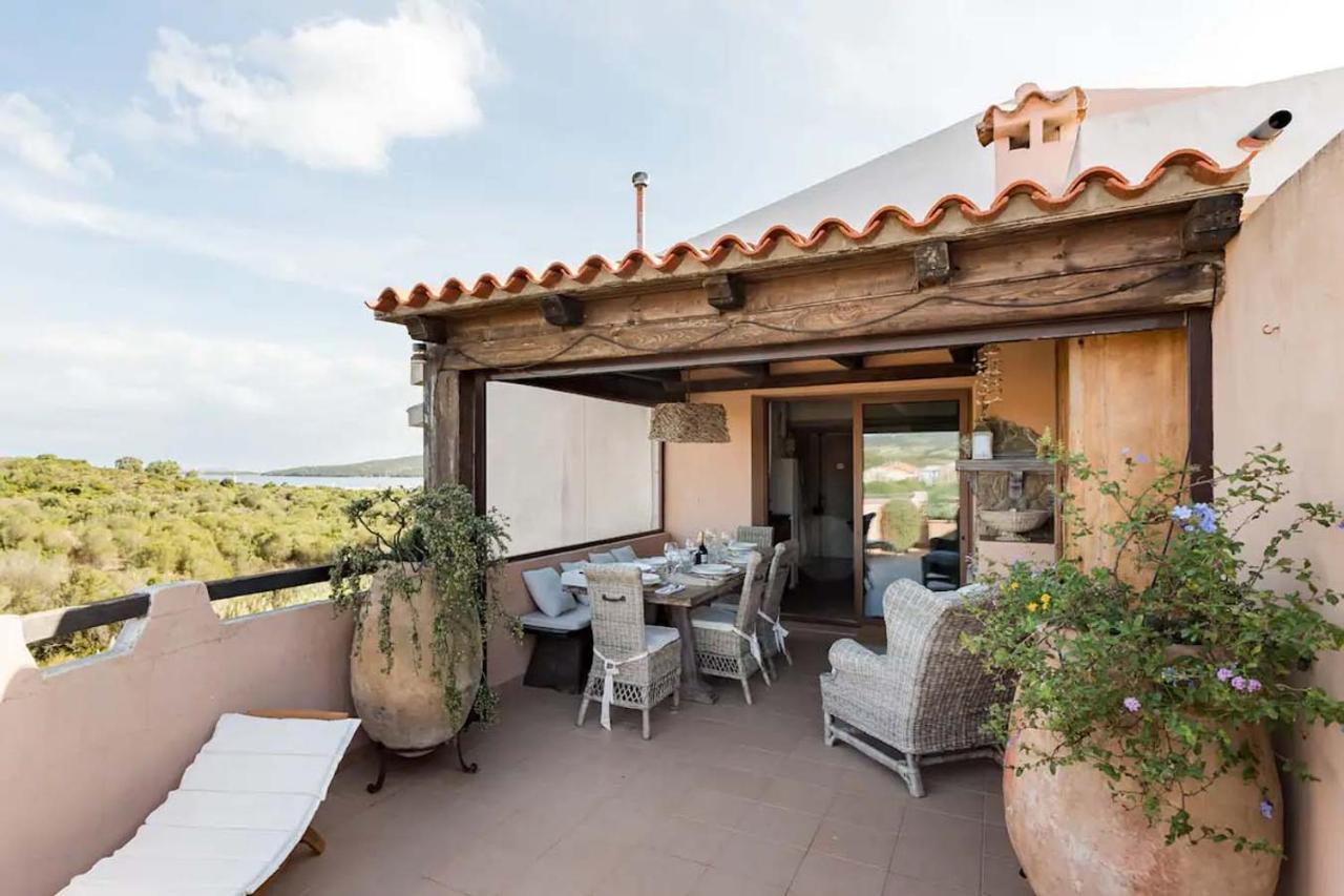 Romantico Appartamento Vista Mare Porto Pozzo Exterior foto